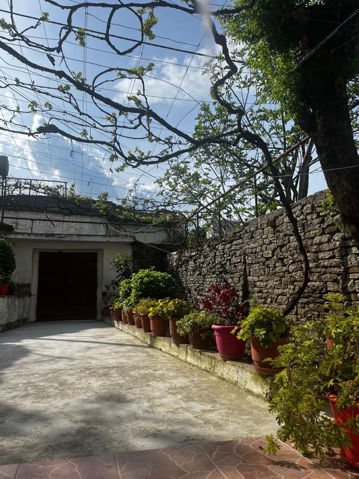 Guesthouse 1805 Gjirokastër Exterior foto